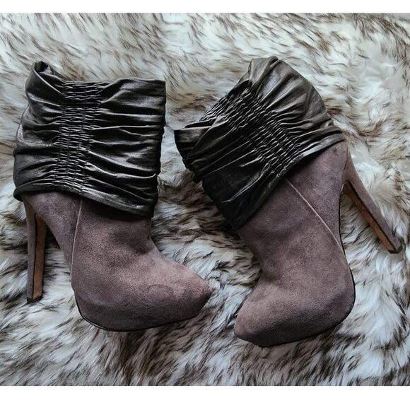 L.A.M.B. Puffy Suede Leather Booties Size 7 - Picture 2 of 10